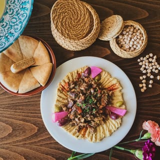 Lunch - Hoseh (with Chicken Shawermah)